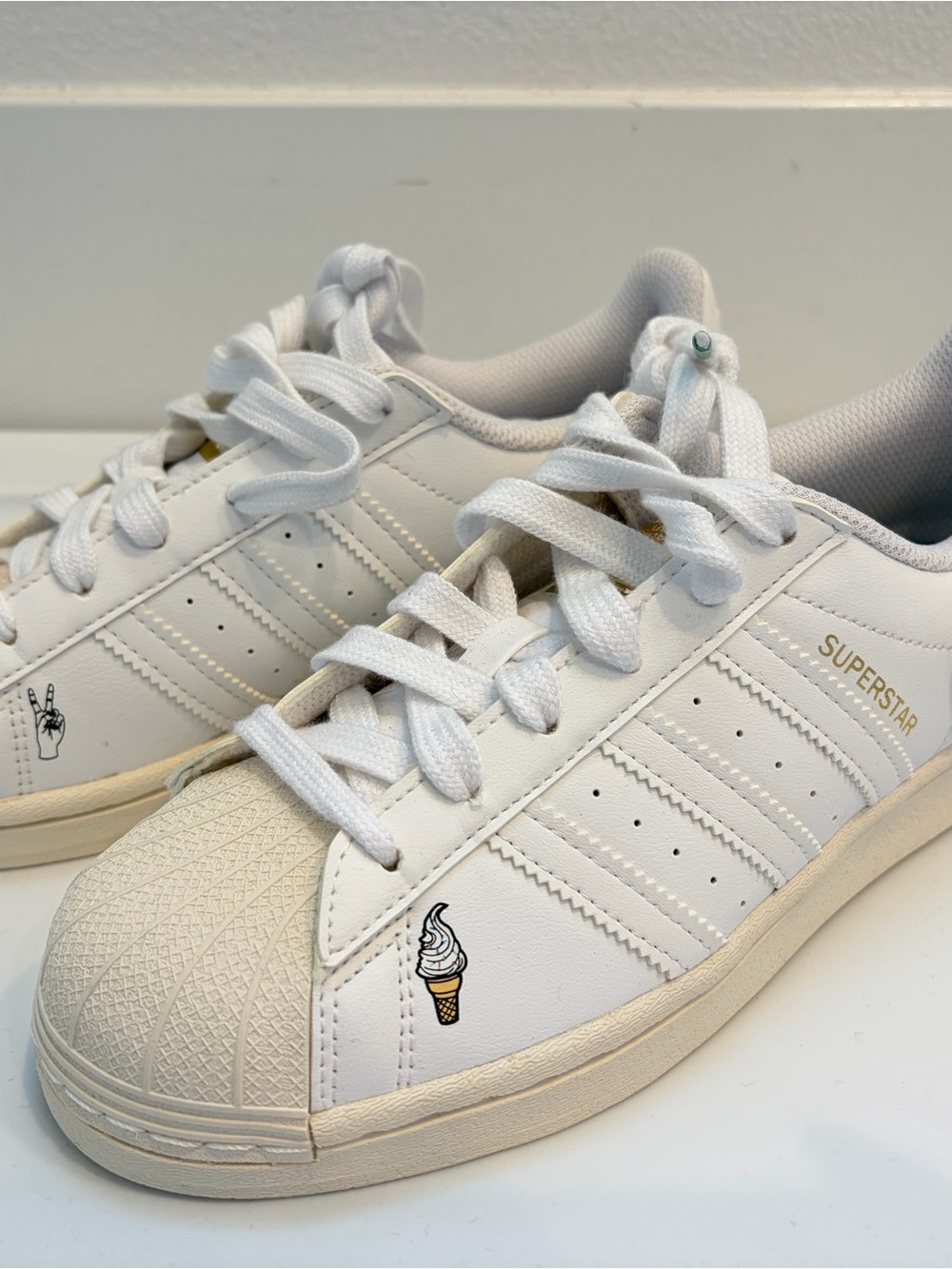 NWOT adidas White Superstar Sneakers with Ice Cream Accent